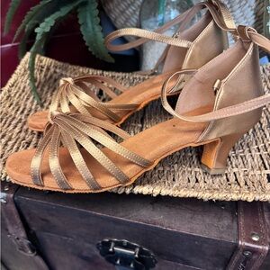 Elegant Satin Strappy Heels